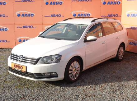 Volkswagen - Passat