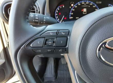 Toyota - Yaris Cross