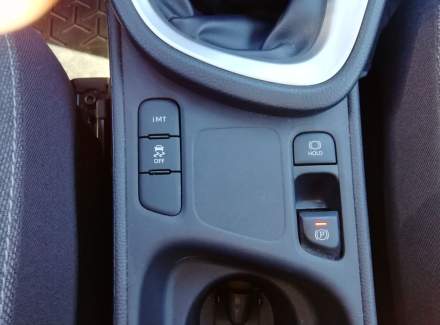 Toyota - Yaris Cross