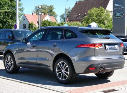 Jaguar - F-Pace