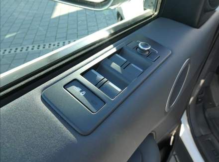 Land Rover - Discovery