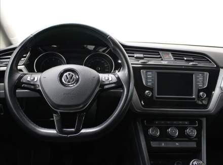 Volkswagen - Touran
