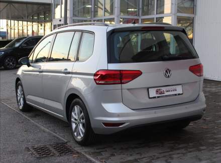 Volkswagen - Touran