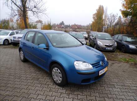 Volkswagen - Golf