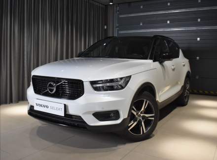 Volvo - XC40