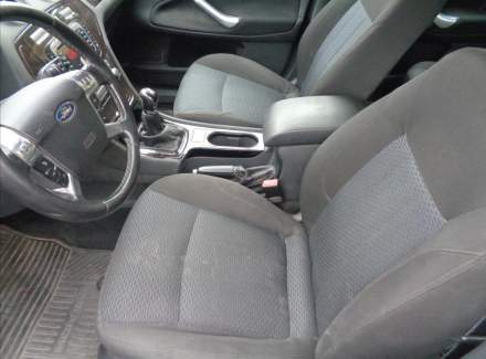 Ford - Mondeo