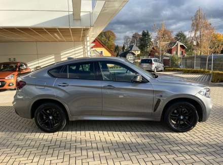 BMW - X6