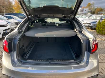 BMW - X6