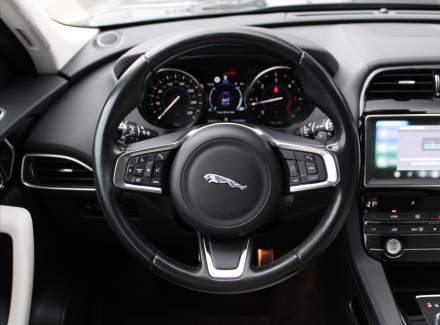 Jaguar - F-Pace