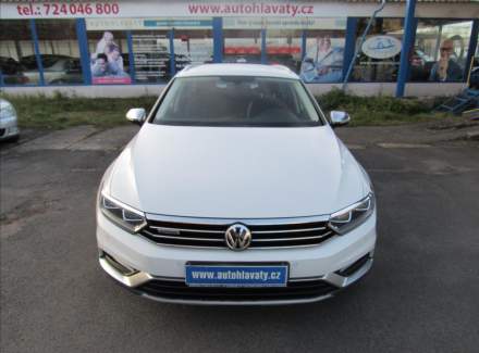 Volkswagen - Passat