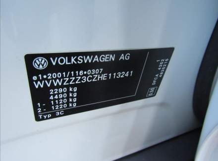 Volkswagen - Passat