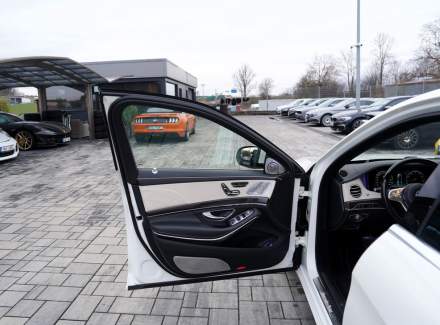 Mercedes-Benz - S-class