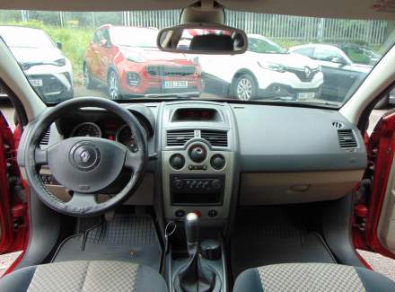 Renault - Megane