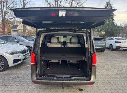 Mercedes-Benz - V-class