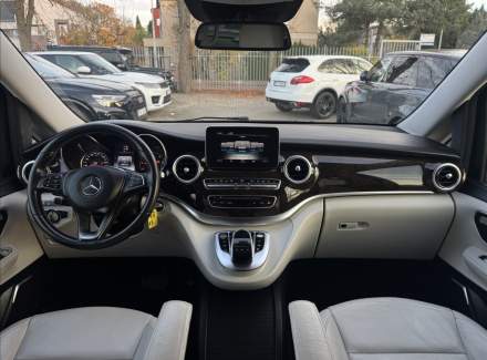 Mercedes-Benz - V-class