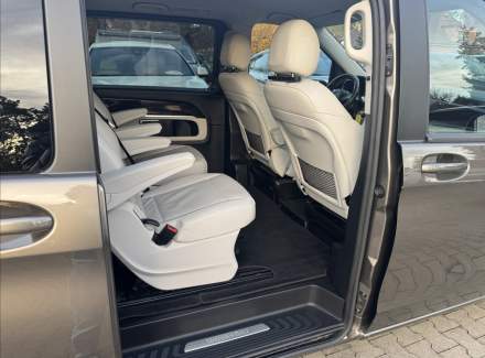 Mercedes-Benz - V-class