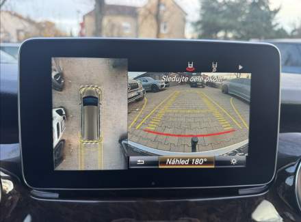 Mercedes-Benz - V-class