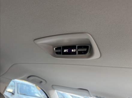 Mercedes-Benz - V-class