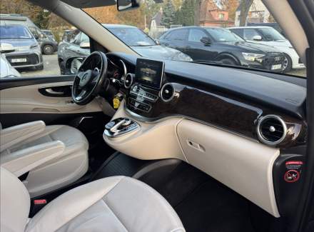 Mercedes-Benz - V-class