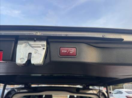 Mercedes-Benz - V-class