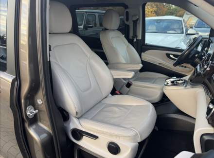 Mercedes-Benz - V-class