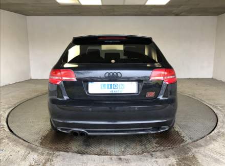 Audi - A3