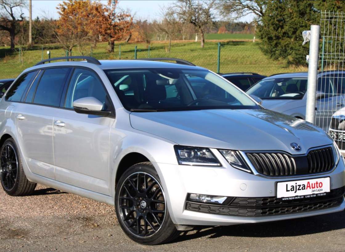 Škoda - Octavia