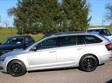 Škoda - Octavia
