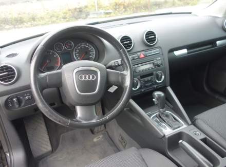 Audi - A3