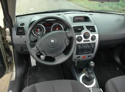 Renault - Megane