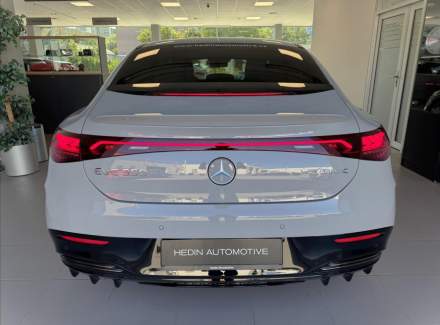 Mercedes-Benz - EQE