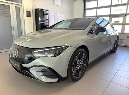 Mercedes-Benz - EQE