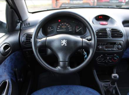 Peugeot - 206