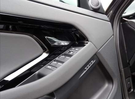 Land Rover - Range Rover Evoque