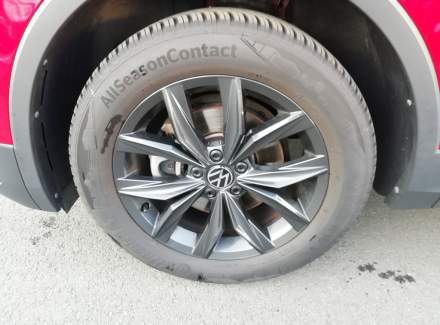 Volkswagen - Tiguan