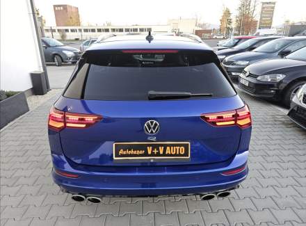 Volkswagen - Golf