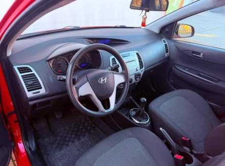 Hyundai - i20