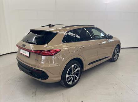 Audi - Q5