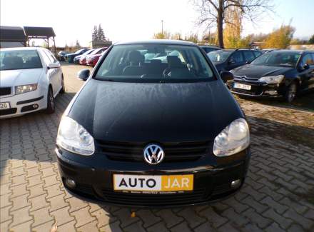 Volkswagen - Golf