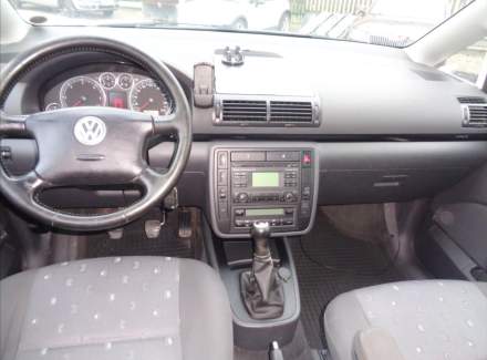 Volkswagen - Sharan