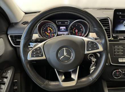 Mercedes-Benz - GLE