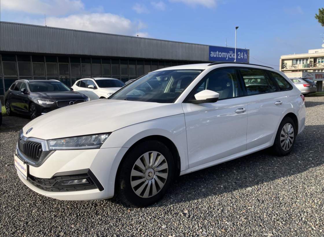 Škoda - Octavia