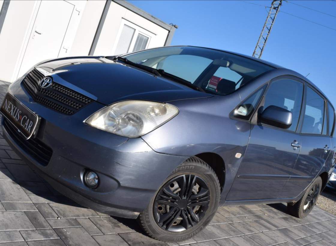 Toyota - Corolla Verso