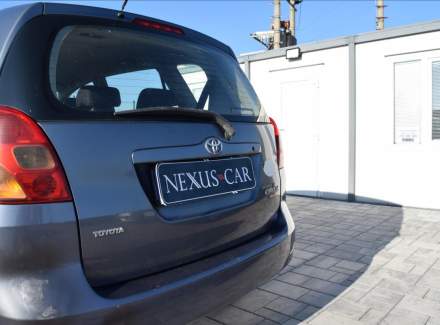 Toyota - Corolla Verso