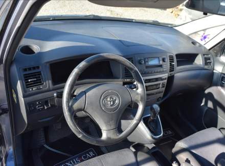 Toyota - Corolla Verso