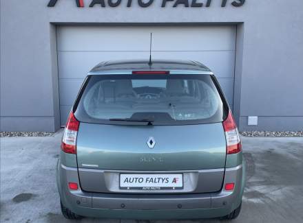 Renault - Scenic