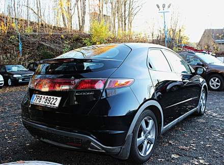 Honda - Civic
