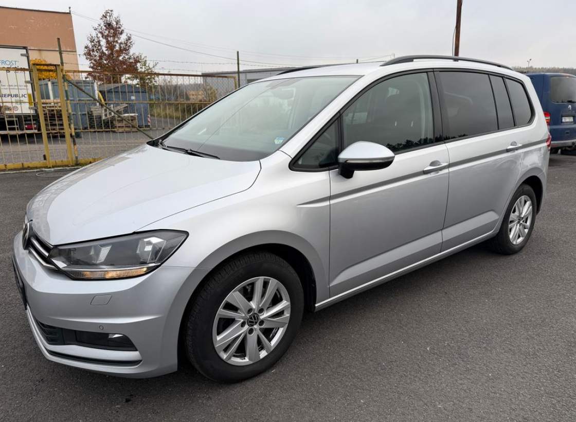 Volkswagen - Touran