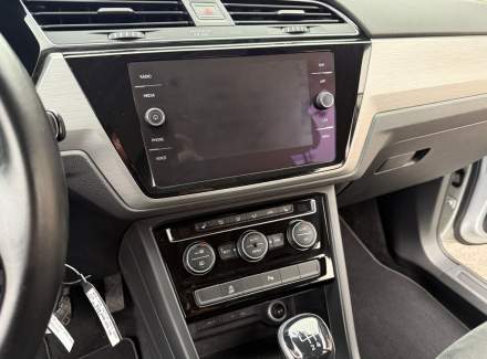 Volkswagen - Touran