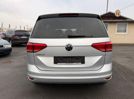 Volkswagen - Touran